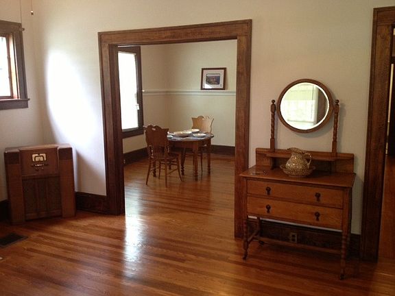 Dining Rm