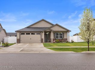 6559 W Irish Cir, Rathdrum, ID 83858