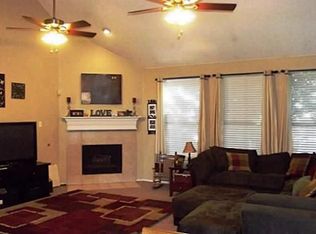 5733 Frio Dr, Haltom City, TX 76137