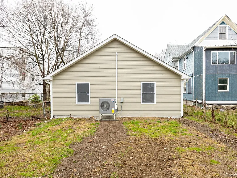 1 Dean Pl — Photo 27
