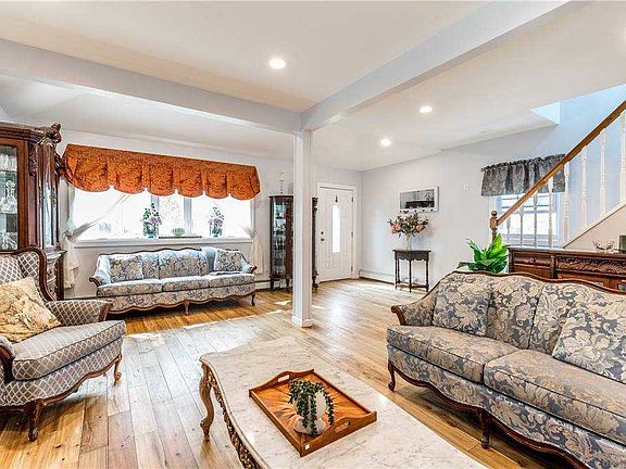 5th image of 147 McKee St