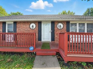 705 NE Chipman Rd, Lees Summit, MO 64063