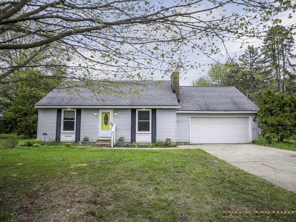 14039 Brook Ln, Holland, MI 49424