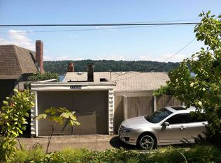 11536 Riviera Pl NE, Seattle, WA 98125