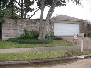 16019 Highlander Dr, Houston, TX 77082