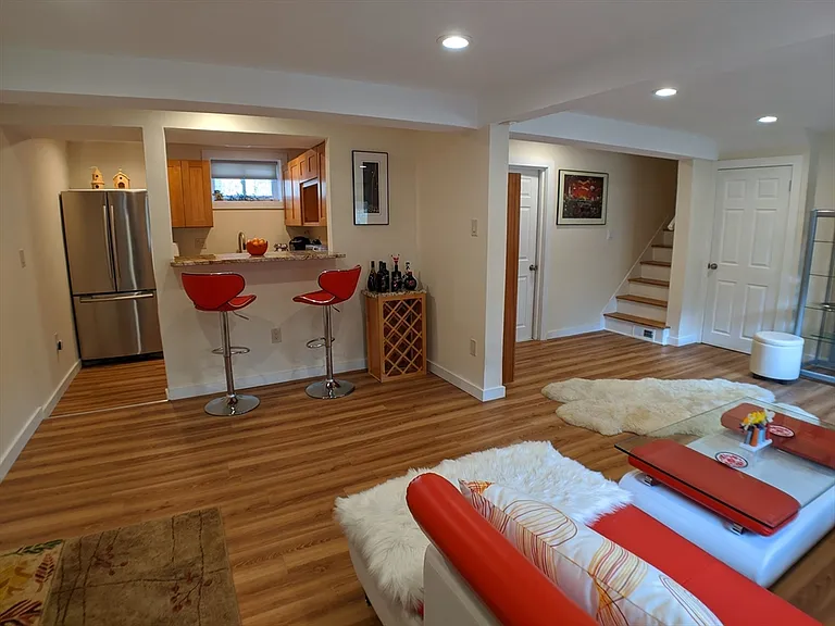 40 Barton Dr #40 — Photo 4