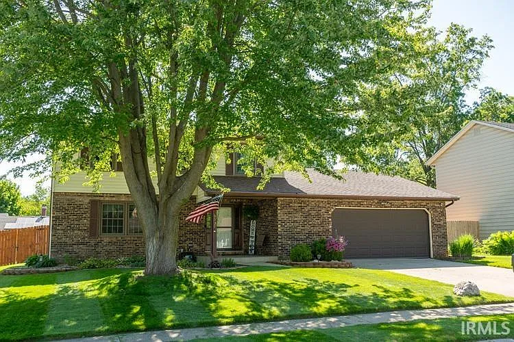 5530 Colonial Ln photo 1