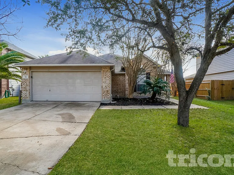 352 Meadow Park — Photo 1