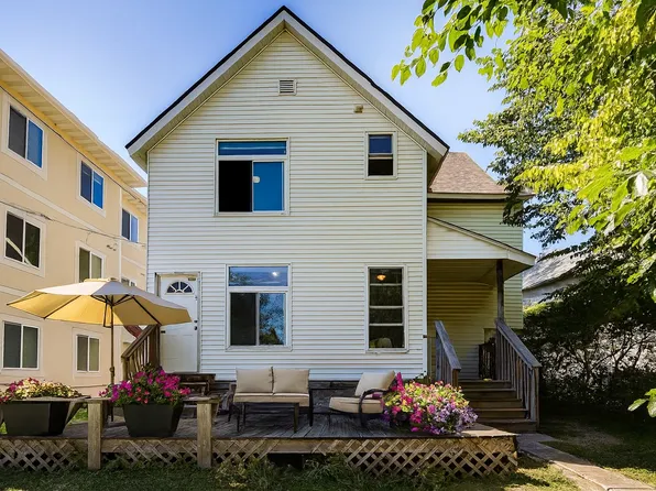 825 15th Ave SE, Minneapolis, MN 55414