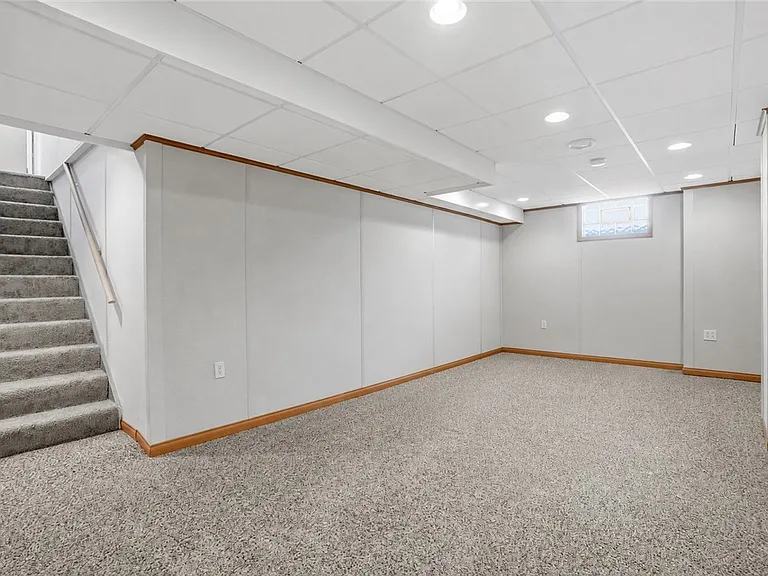 315 South Dr — Photo 25