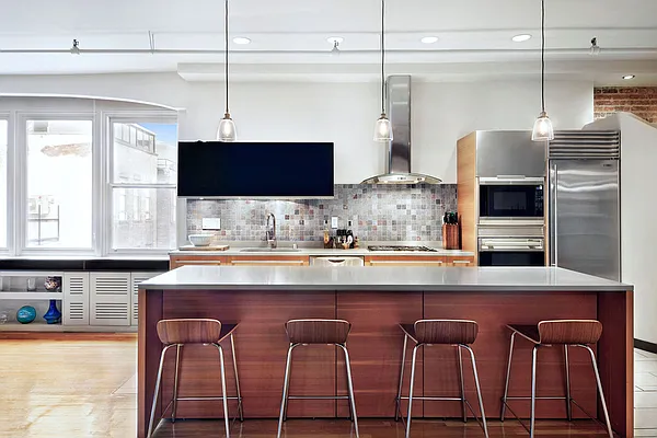 Sold by Stribling | media 15