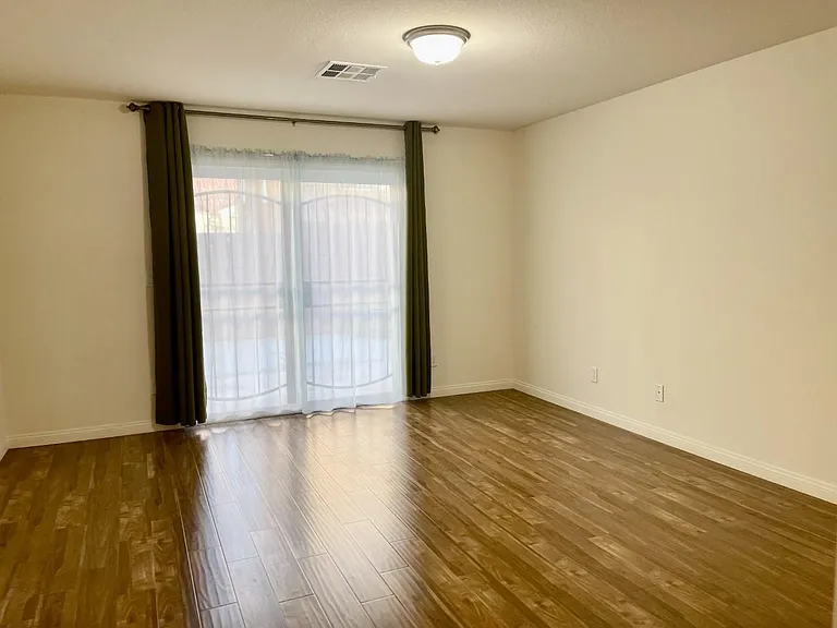 7256 Sierra Moon Ct — Photo 5