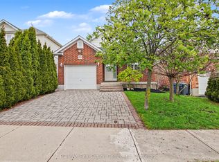 9 Washburn Dr, Guelph, ON N1E 0B4