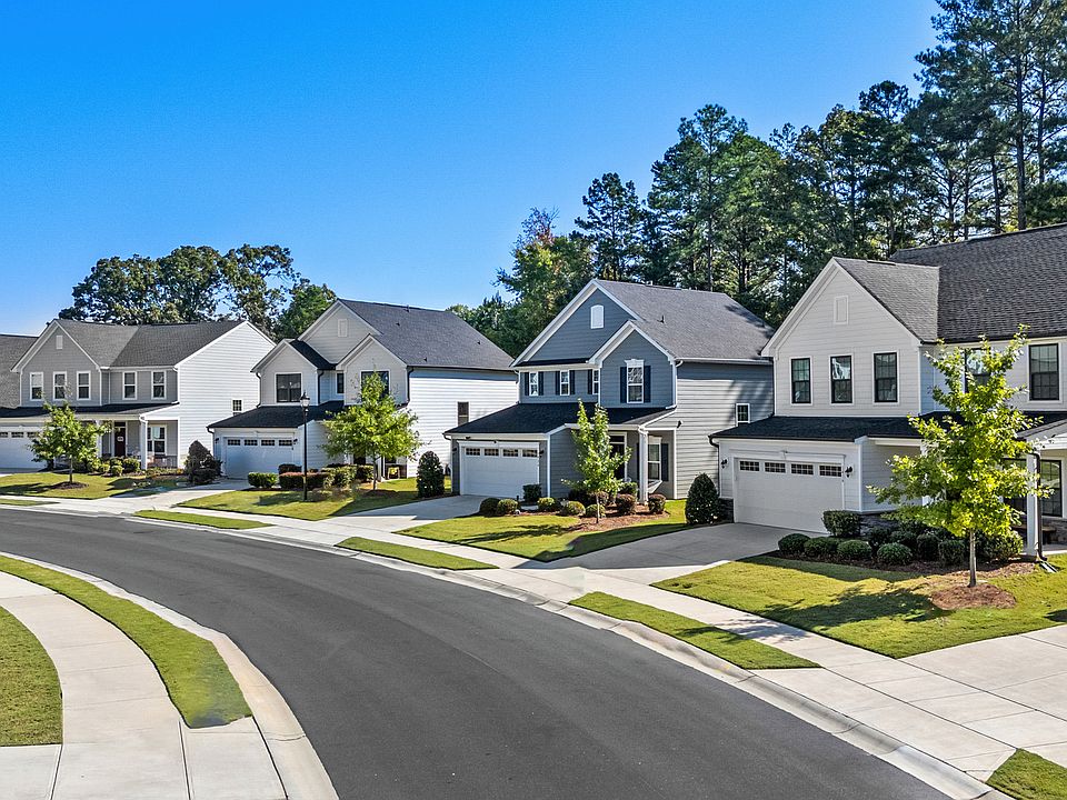 Final Phase of The Ridge - featuring high-end finishes, 2-car garages, and stunning mountain views!