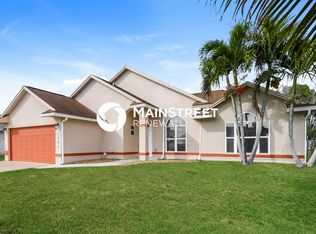 1721 SW Whipple Ave, Port Saint Lucie, FL 34953