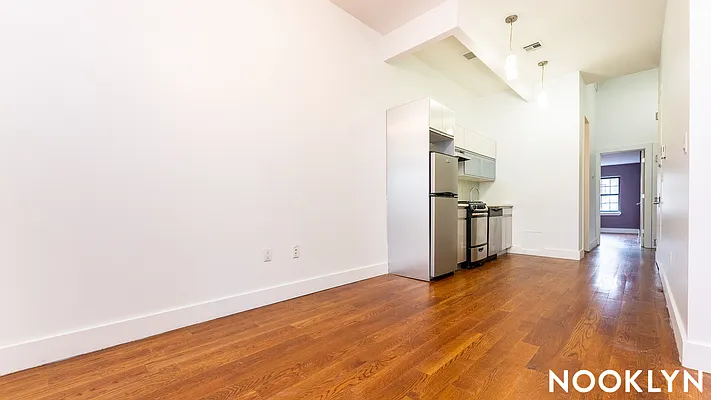 Rented by Nooklyn NYC LLC | media 24