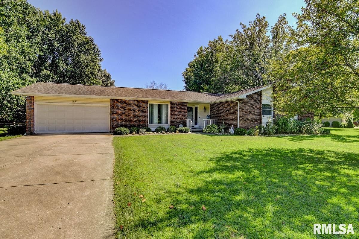 14133 Pioneer Dr, Athens, IL 62613 Zillow