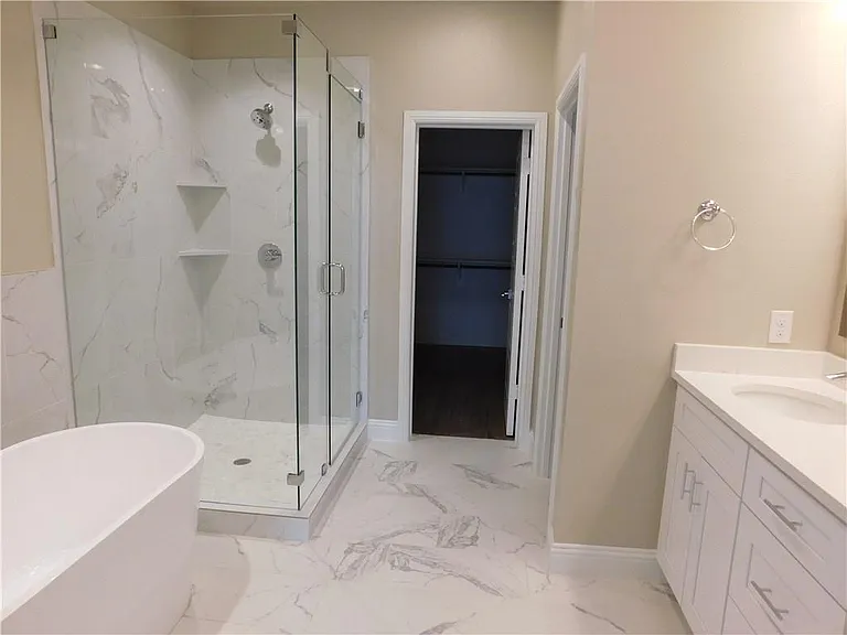 8454 Church St — Photo 14