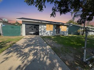 955 E Kaviland Ave, Fresno, CA
