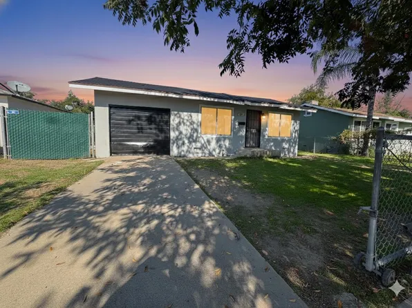 955 E Kaviland Ave, Fresno, CA 93706