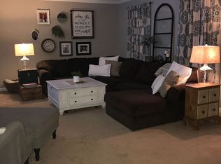 832 N Meadow Ln, Herculaneum, MO 63048