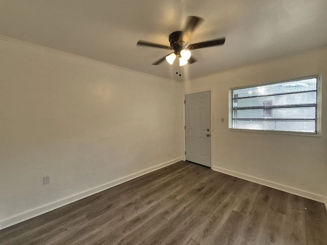 2 bed, 598 sqft, $1,450 — Photo 3