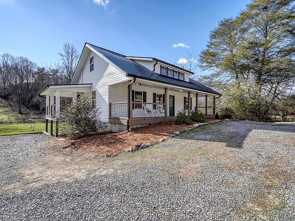 2nd image of 734 Bell Creek Rd