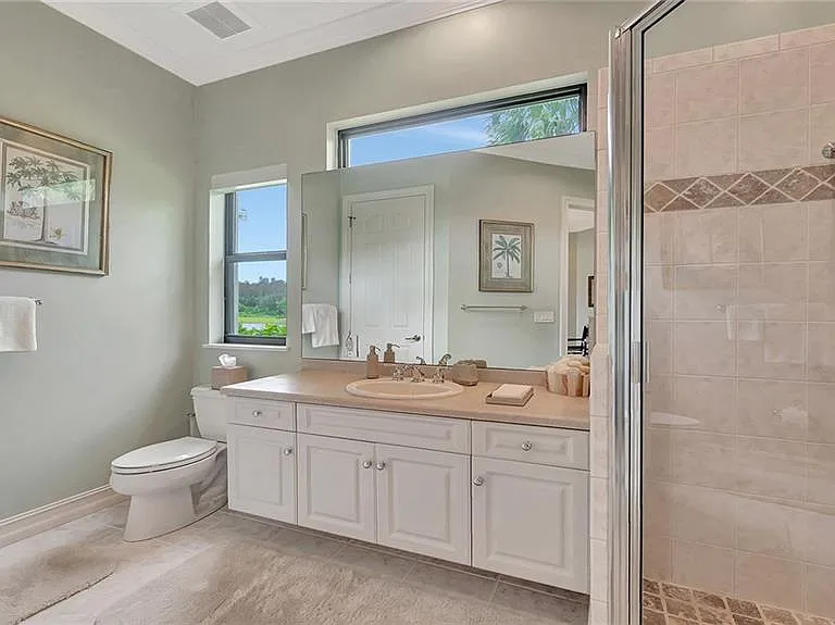 11238 Five Oaks Ln — Photo 11