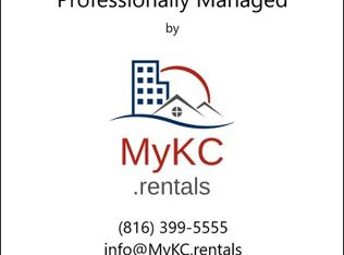 317 SW Glendana St, Lees Summit, MO 64081