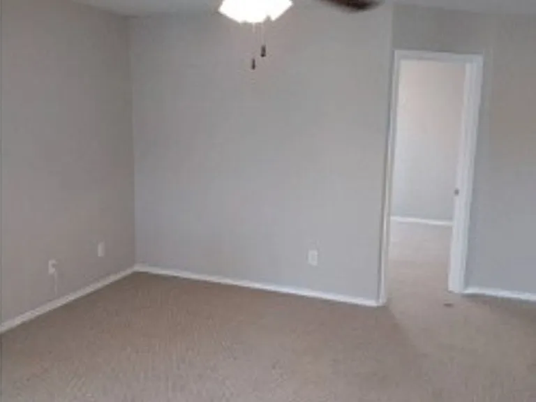 10307 Roseangel Ln — Photo 11