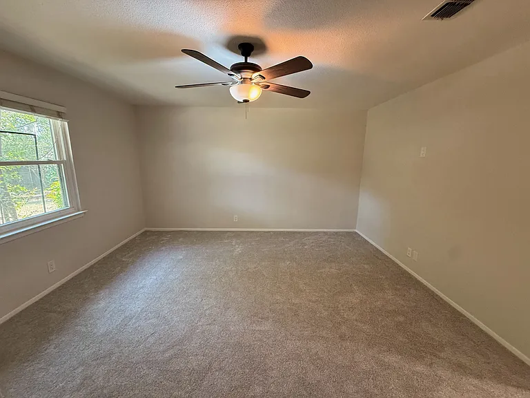 5305 Grissom Dr — Photo 13