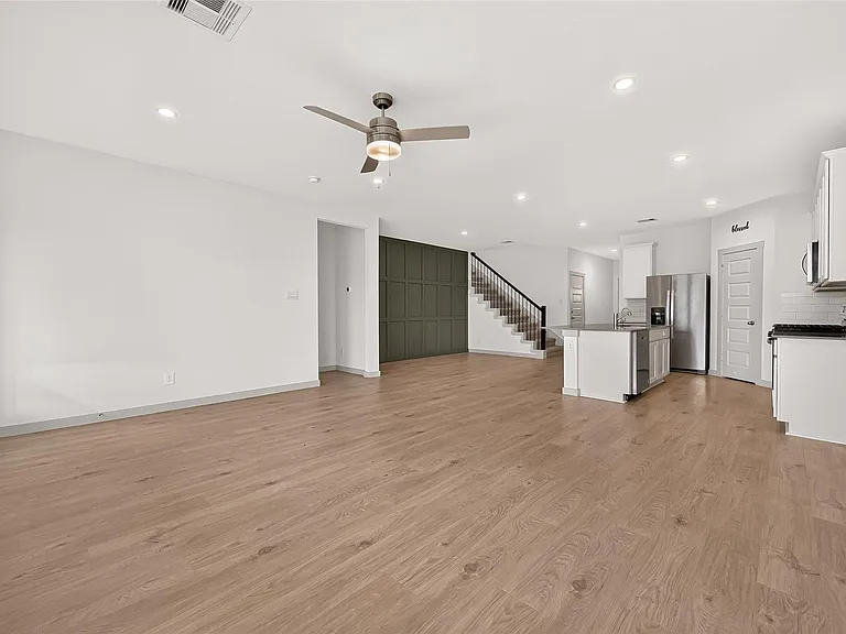 3206 Langley Bend Ln — Photo 9