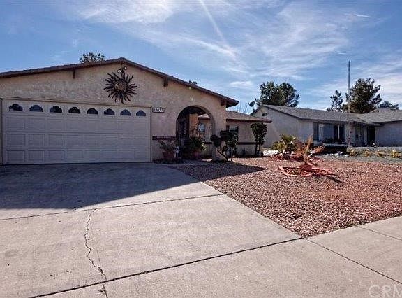 2nd image of 13727 Oakmont Dr
