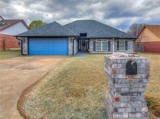 1817 Butterfield Trl, Choctaw, OK 73020