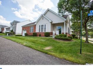 38 Goldfinch Dr, Hamilton, NJ 08690