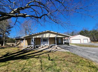 464 S Industrial Park Rd, Coalmont, TN 37313