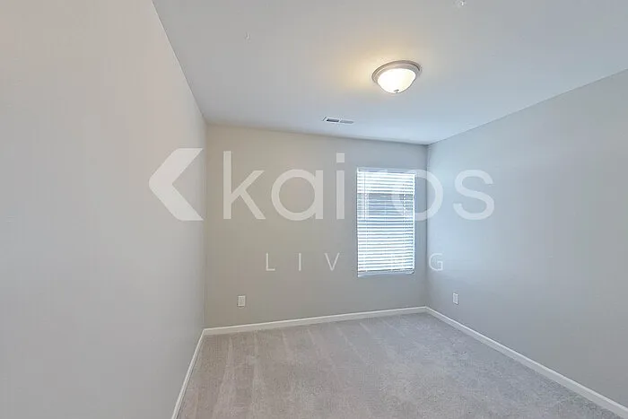 1240 Amberlight Cir — Photo 16