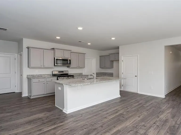 568 Turpentine Trl — Photo 6