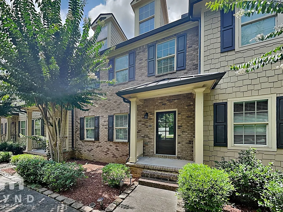 201 Jackson Pl NW