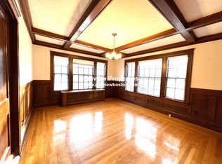 214 Commonwealth Ave #101, Chestnut Hill, MA 02467