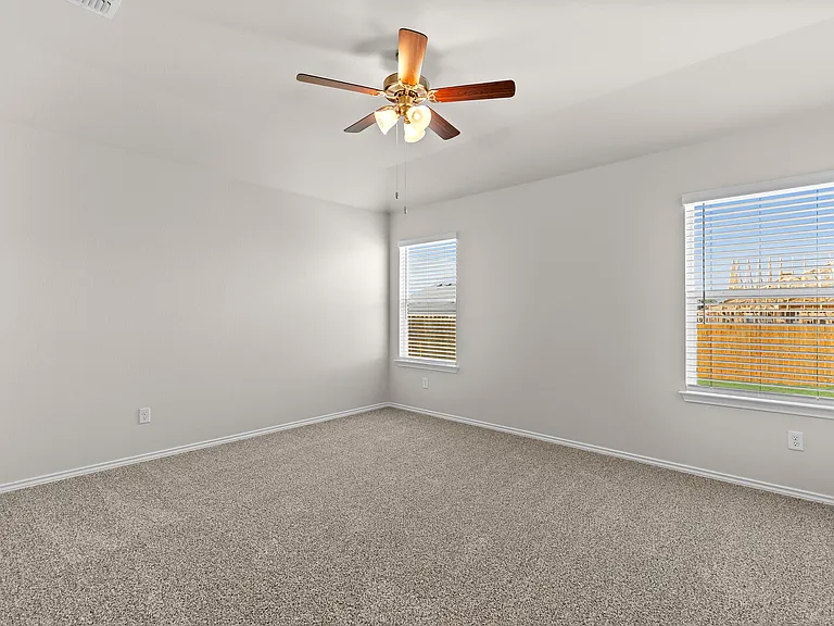 10408 Neptune Ct — Photo 9