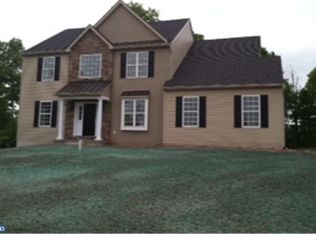 53 Klingerman Rd, Telford, PA 18969