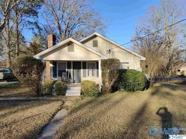 107 Emma St, Glencoe, AL 35905