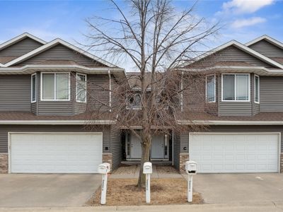 3845 37th Ave SW UNIT C, Cedar Rapids, IA, 52404
