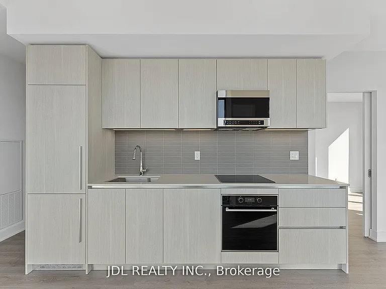 8 Cumberland St #2103 — Photo 8
