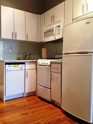 Rented by Landmark Resources | media 29