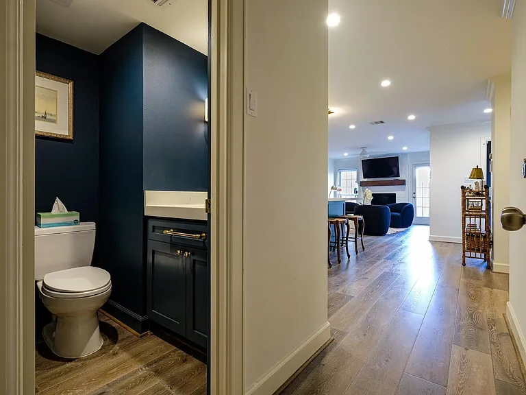 3139 Bissonnet St — Photo 5