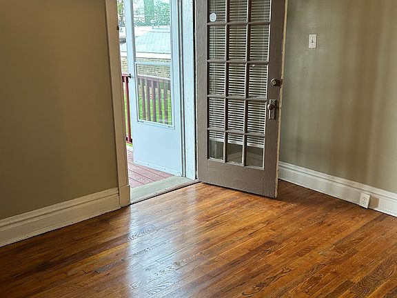 3rd image of 1911 Maury Ave Floor 1