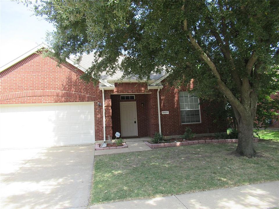 1st image of 10617 Gleneagles Ln