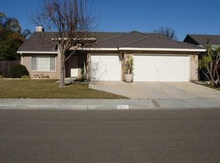 1637 Via Milano, Gustine, CA 95322
